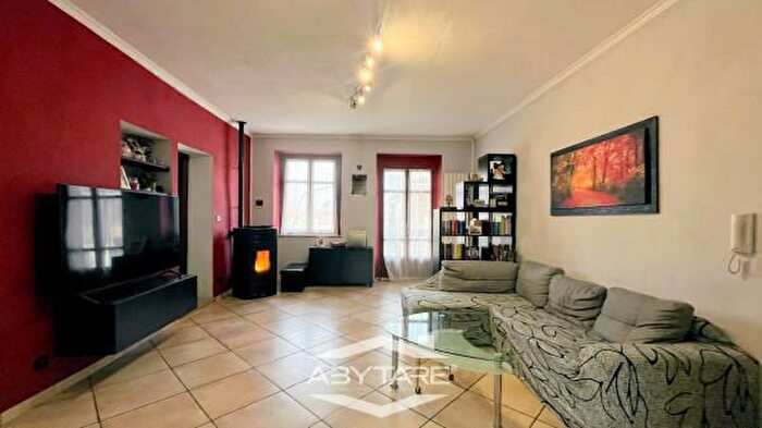 Appartamento con 5 locali in vendita in Via Carlo Alberto, Virle Piemonte