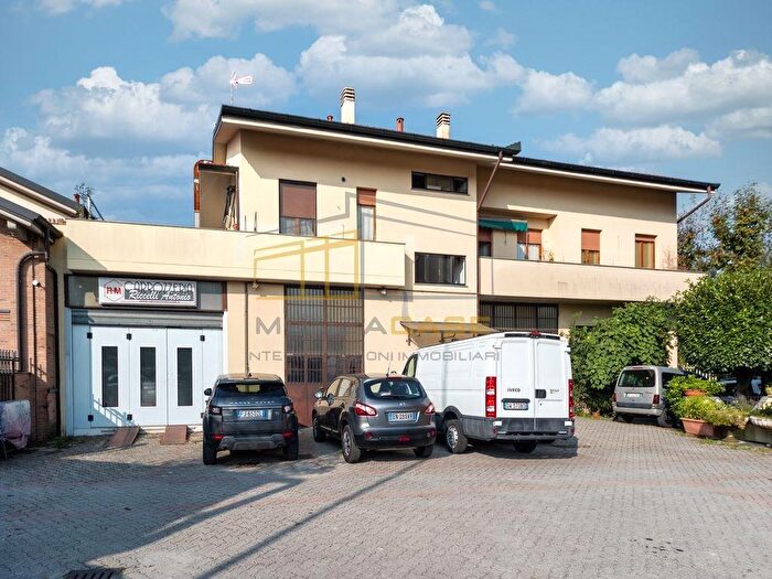 Casa con 5 locali in vendita in Strada Provinciale Milano Imbersago, Concorezzo