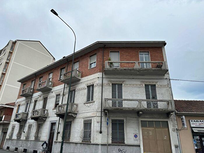 Appartamento trilocale in affitto in Corso Grosseto, Madonna di Campagna, Torino