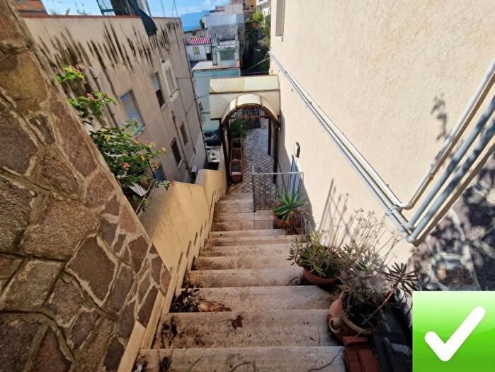 Appartamento trilocale in vendita in Reggio Calabria