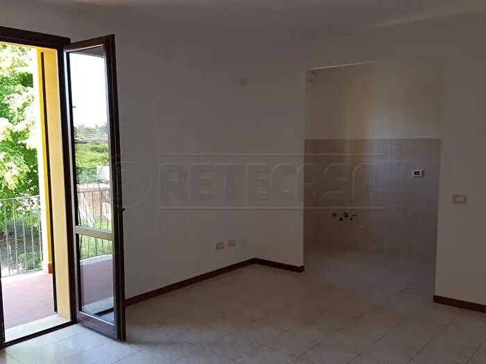 Appartamento trilocale in vendita in Via Usciana, Santa Maria A Monte