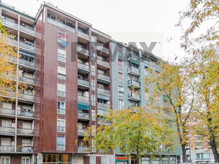 Appartamento bilocale in affitto in Via Pisanello, Milano