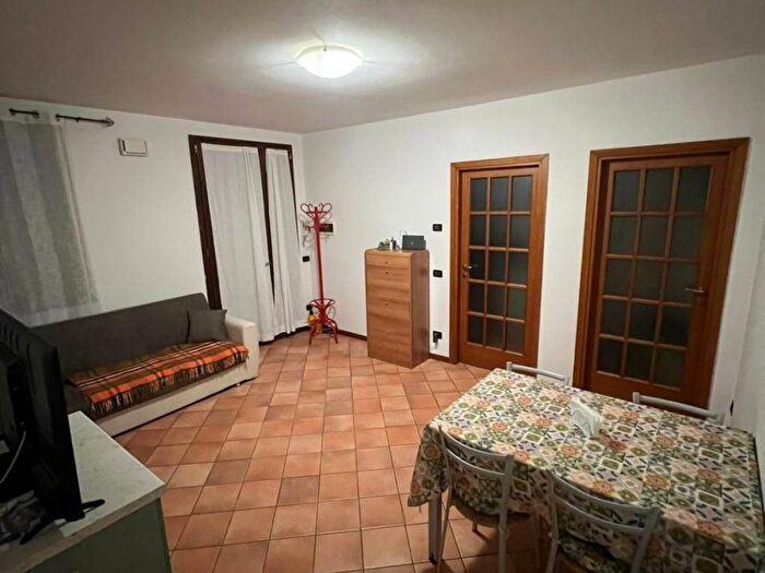 Appartamento bilocale in affitto in Via Sinistra Guerro, Centro, Castelvetro di Modena