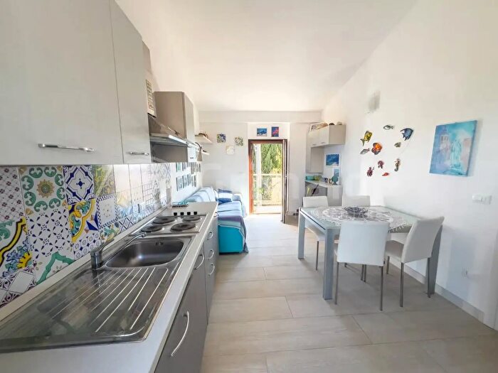Appartamento bilocale in vendita in Via Caponegro, Avola