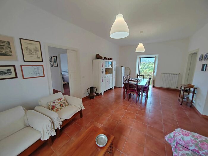 Appartamento quadrilocale in vendita in Viale della Repubblica, Maenza