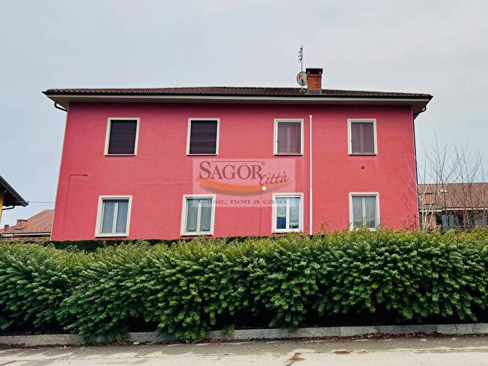 Appartamento bilocale in affitto in Via Maestra Riva, Riva di Pinerolo, Pinerolo