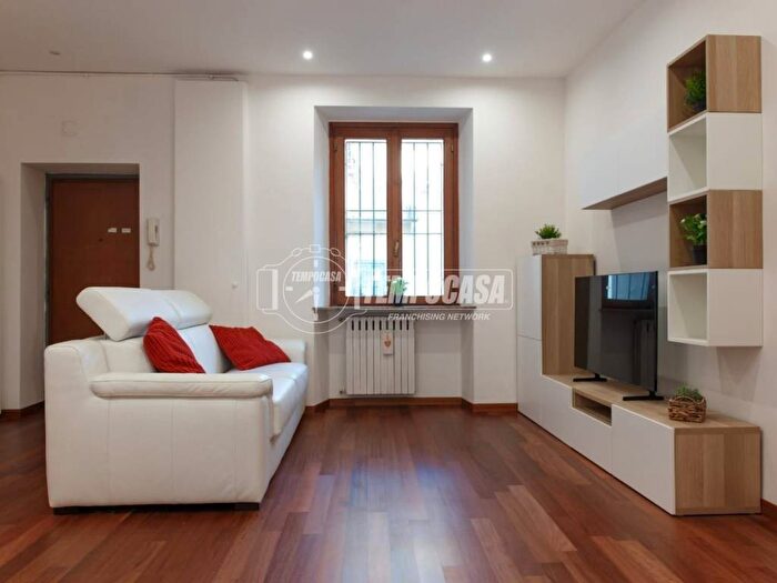 Appartamento bilocale in affitto in Via Lazzaro Spallanzani, Porta Venezia, Milano