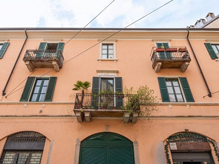 Appartamento bilocale in affitto in Via Pietro Custodi, Corso San Gottardo, Milano