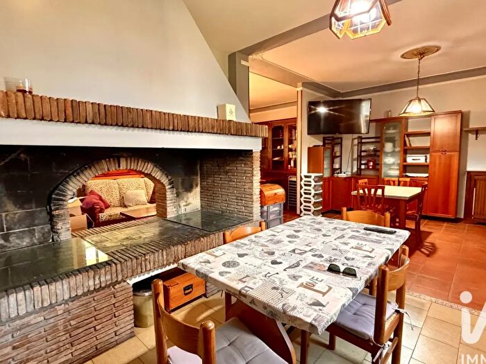 Casa con 8 locali in vendita in Via Viara, Riva del Po