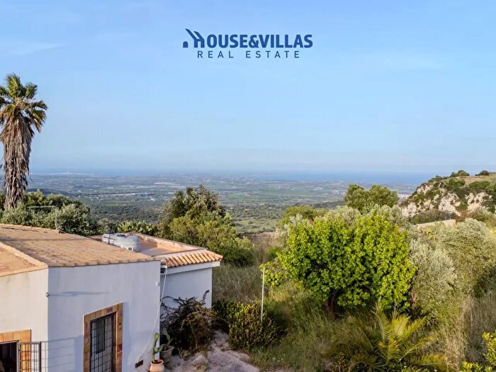 Casa trilocale in vendita in Strada Provinciale CugniStallainiCanzeriaCassibile, Noto
