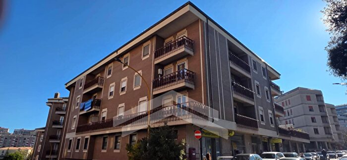 Appartamento quadrilocale in vendita in Via dAmato, Campobasso