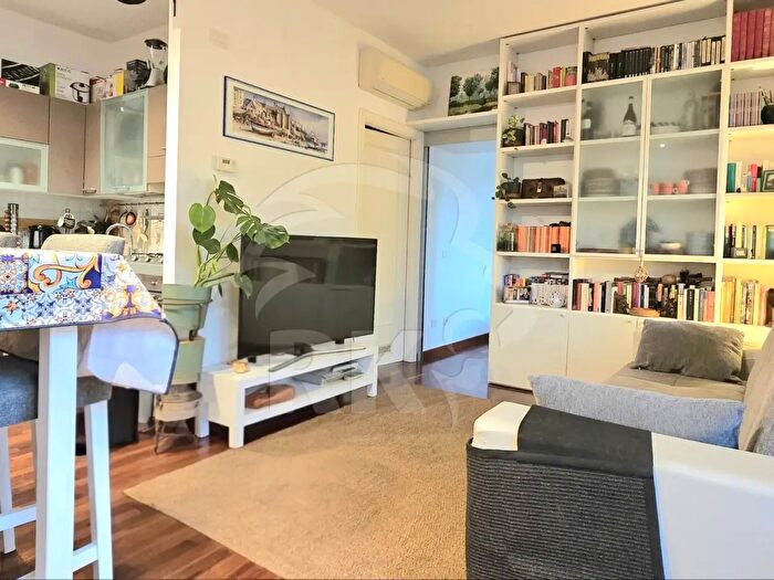 Appartamento bilocale in affitto in Via Sante Vincenzi, Bologna