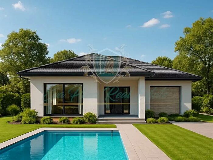 Casa quadrilocale in vendita in Via di Vittorio, Tavazzano Con Villavesco