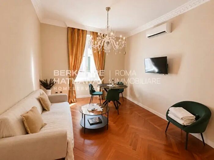 Appartamento trilocale in affitto in Roma