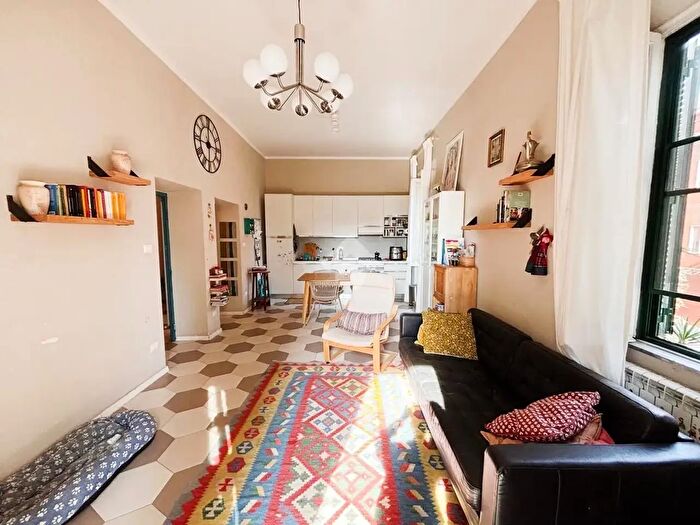 Appartamento trilocale in vendita in Via Monte Meta, Roma
