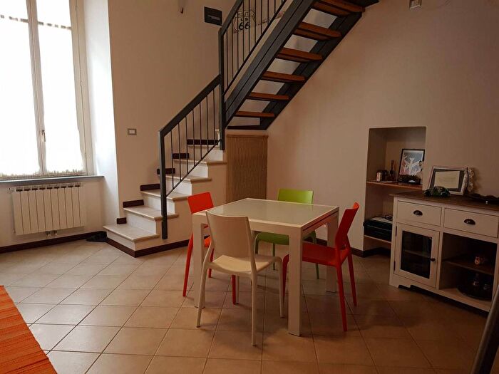Appartamento trilocale in affitto in Borgo Rovereto Piscina, Alessandria