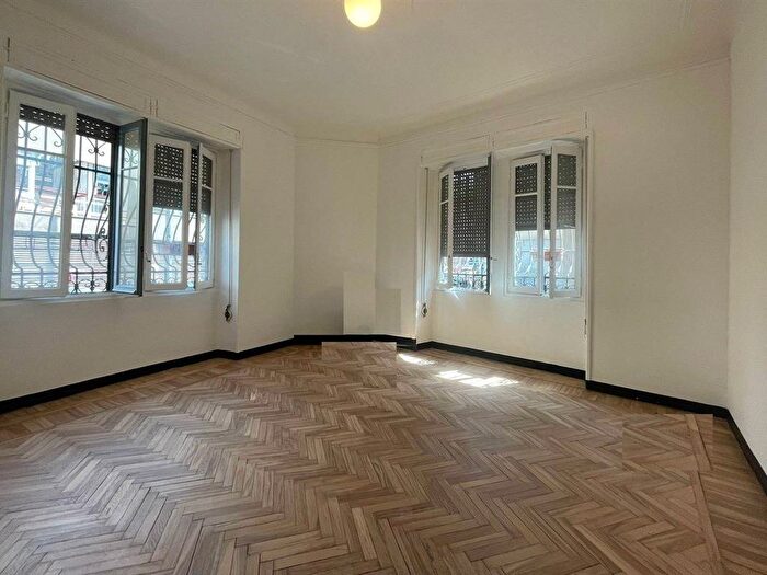 Appartamento con 5 locali in affitto in Via Ludovico Mancini, Piave Tricolore, Milano