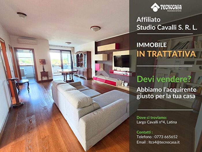 Appartamento quadrilocale in vendita in Via G F Malipiero, Latina