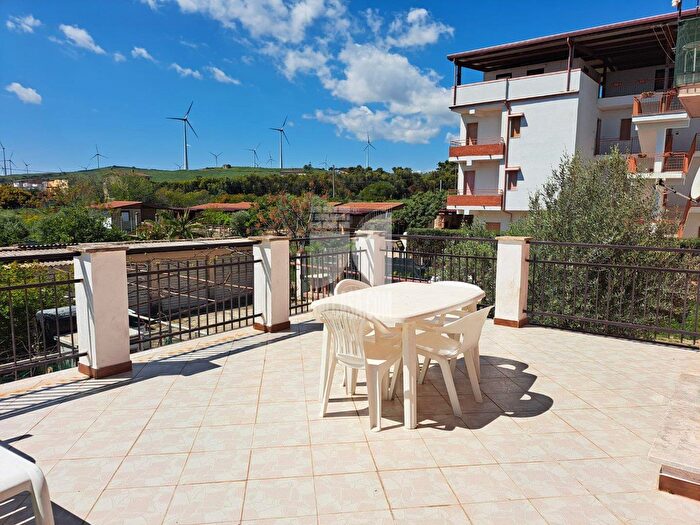 Appartamento trilocale in vendita in Via Olimpo, Isola Di Capo Rizzuto