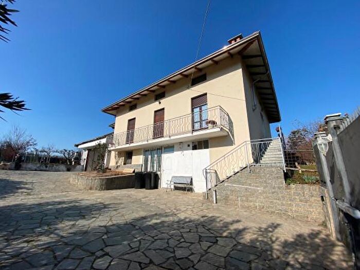 Casa con 6 locali in vendita in Via San Sebastiano, Occhieppo Superiore