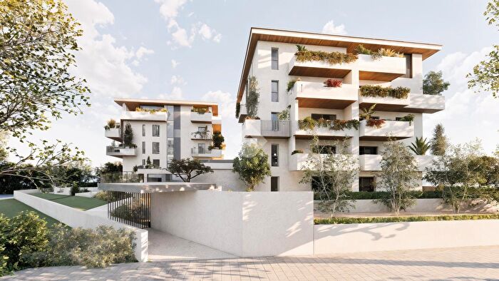 Appartamento quadrilocale in vendita in Via Alberto Sordi, Parma