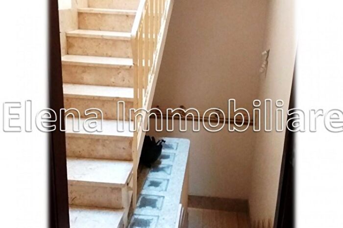 Appartamento con 5 locali in vendita in Alcamo