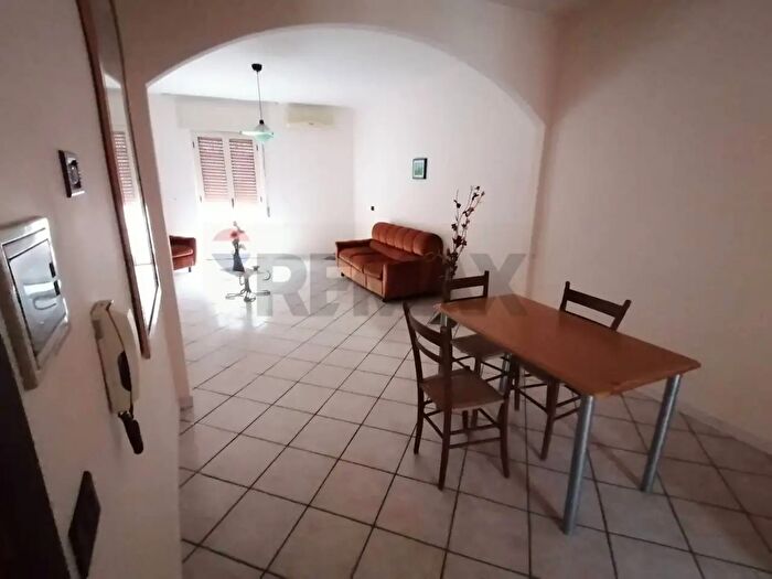 Casa quadrilocale in vendita in Chiaramonte Gulfi