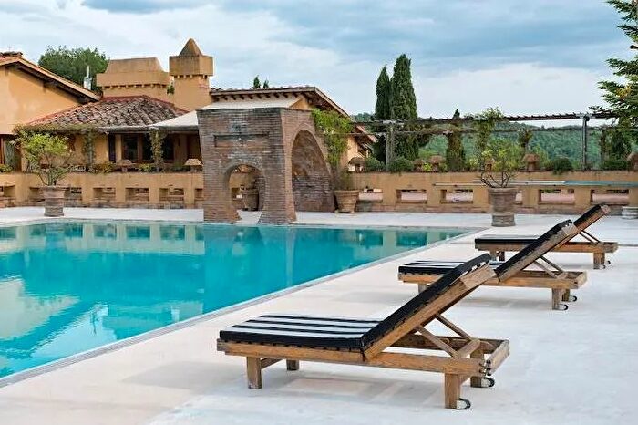 Casa con 10 locali in affitto in Rignano sullArno, Rignano SullArno