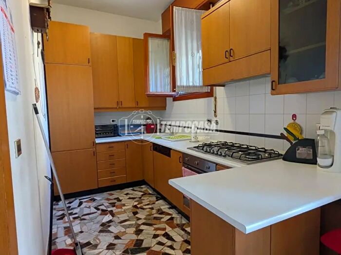 Appartamento trilocale in vendita in Bologna