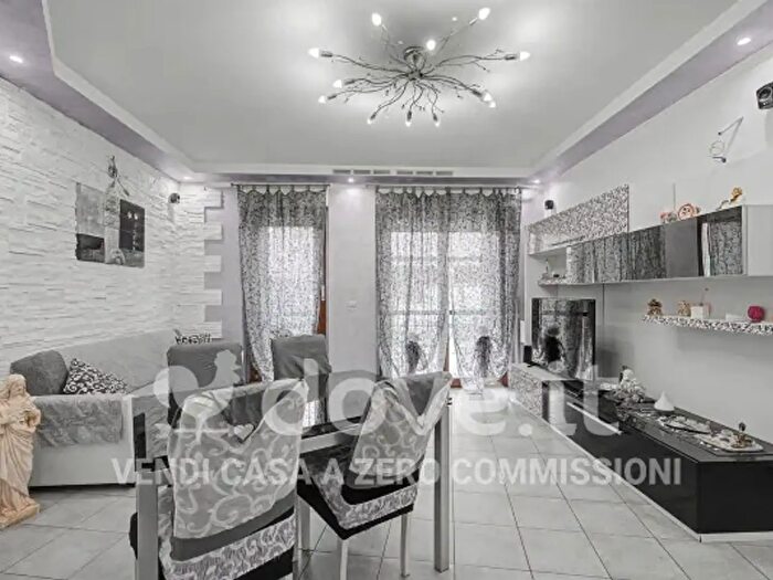 Appartamento quadrilocale in vendita in Via Cristoforo Colombo, Caselle Torinese