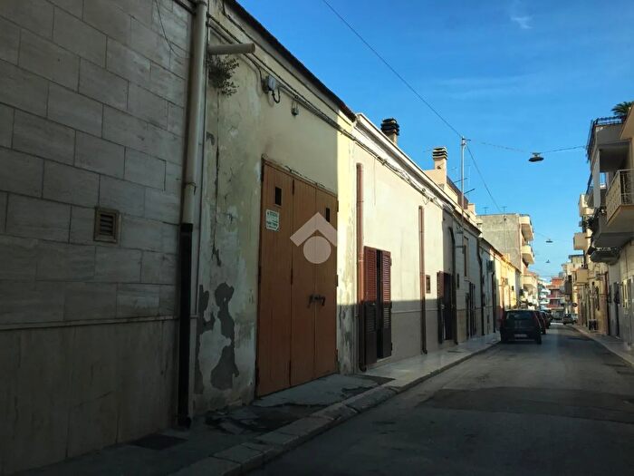 Casa monolocale in vendita in Vico I Chiomenti, Cerignola