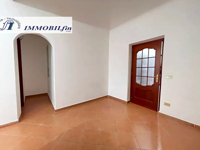 Appartamento bilocale in affitto in Via Pietro dAragona, Palermo