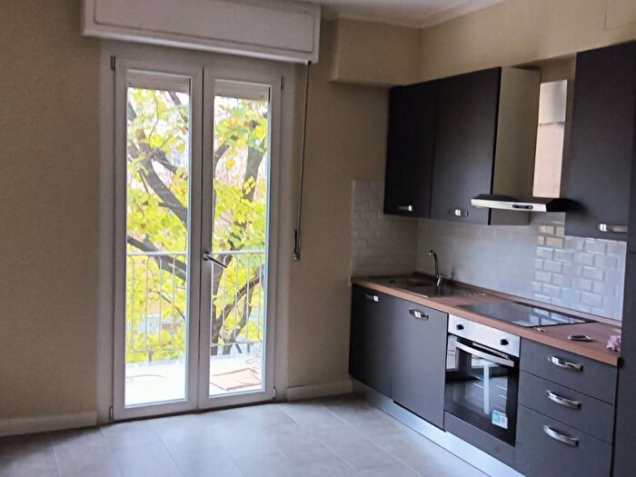 Appartamento quadrilocale in affitto in Viale Osacca, Pablo Prati Bocchi, Parma