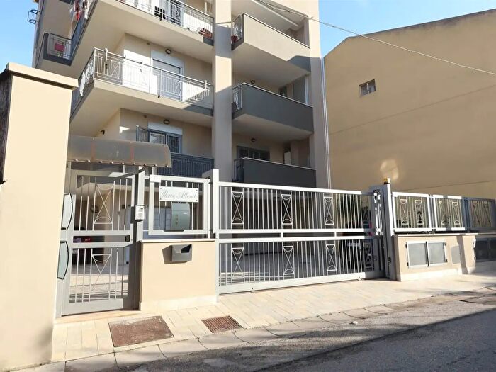 Appartamento trilocale in vendita in Via Salvador Allende, Santa Maria Capua Vetere