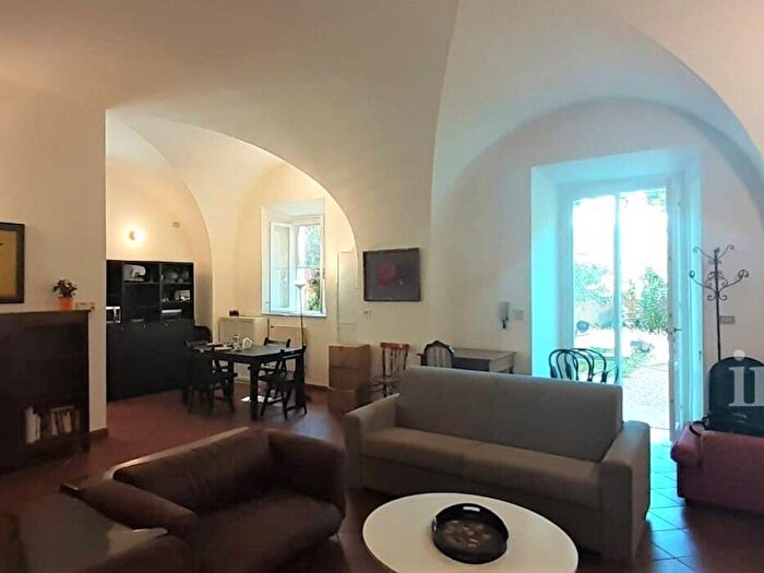 Appartamento quadrilocale in affitto in Via del pino, Montenero Basso Montenero Alto, Livorno