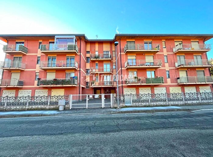 Appartamento quadrilocale in vendita in Via Leinii a, Brandizzo