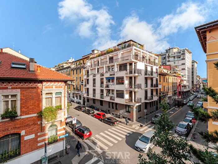 Appartamento con 6 locali in affitto in Via Carlo Poma, Indipendenza, Milano