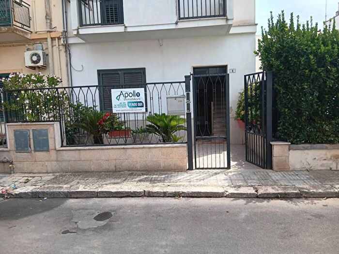 Appartamento quadrilocale in vendita in Via Domenico Cimarosa Lecce, Lecce