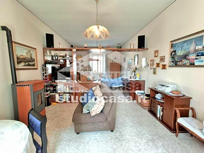 Casa con 5 locali in vendita in Via SAmbrogio, Cremona