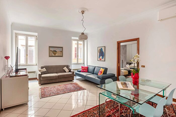 Appartamento in affitto in Via Rasella, Roma