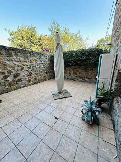 Appartamento con 5 locali in vendita in Piazza Mazzini, Tuscania