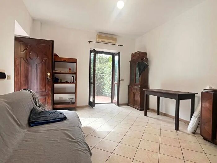 Appartamento trilocale in vendita in Via di Vallelunga, Capena