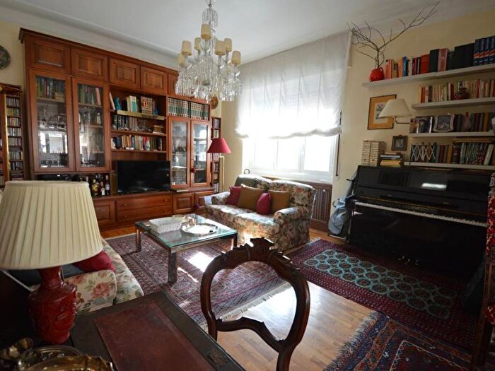 Appartamento con 5 locali in affitto in Via Gazzo, Sestri Ponente, Genova