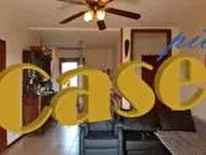 Appartamento con 5 locali in vendita in Pietrasanta