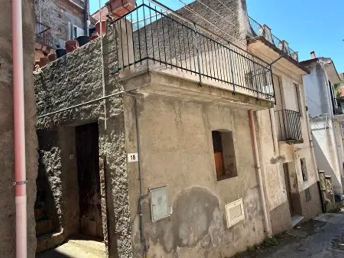 Casa trilocale in vendita in Via Palazzo, Gualtieri Sicamino