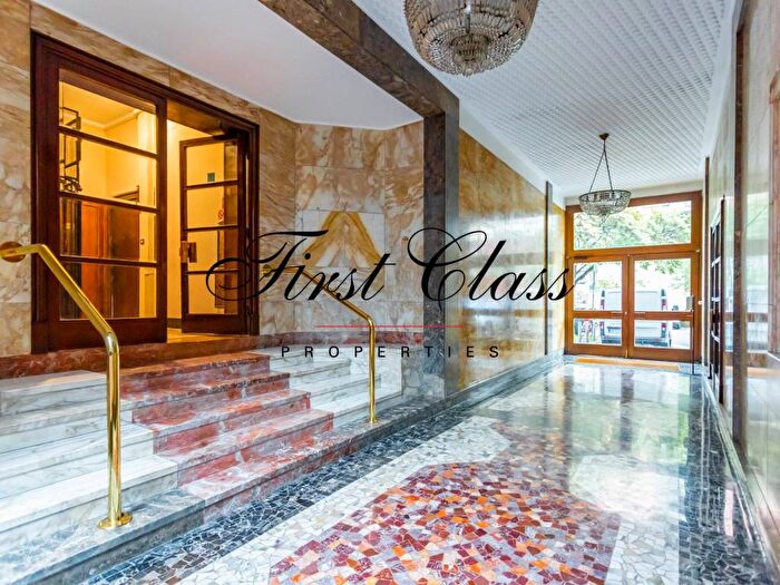 Appartamento bilocale in affitto in Via Monte Amiata, Monte Rosa Lotto, Milano