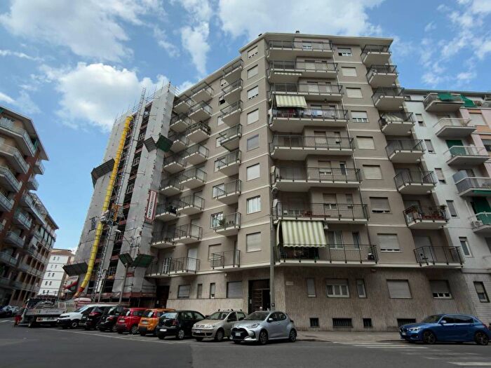 Appartamento bilocale in affitto in Via Barletta, Santa Rita, Torino
