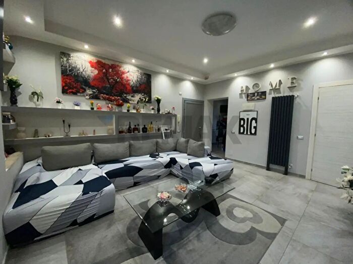 Appartamento trilocale in vendita in Via della Chiesa Rossa, Milano