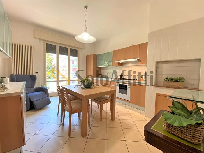 Appartamento con 7 locali in affitto in Via Carlo Bricé, Forli