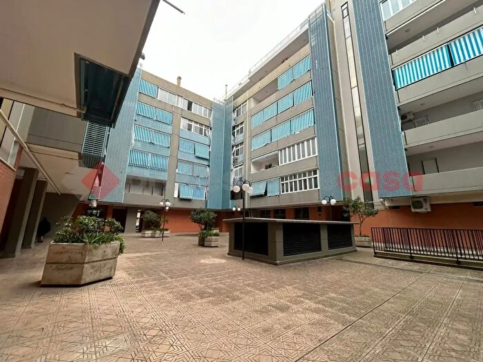 Appartamento trilocale in vendita in Strada San Girolamo, Bari